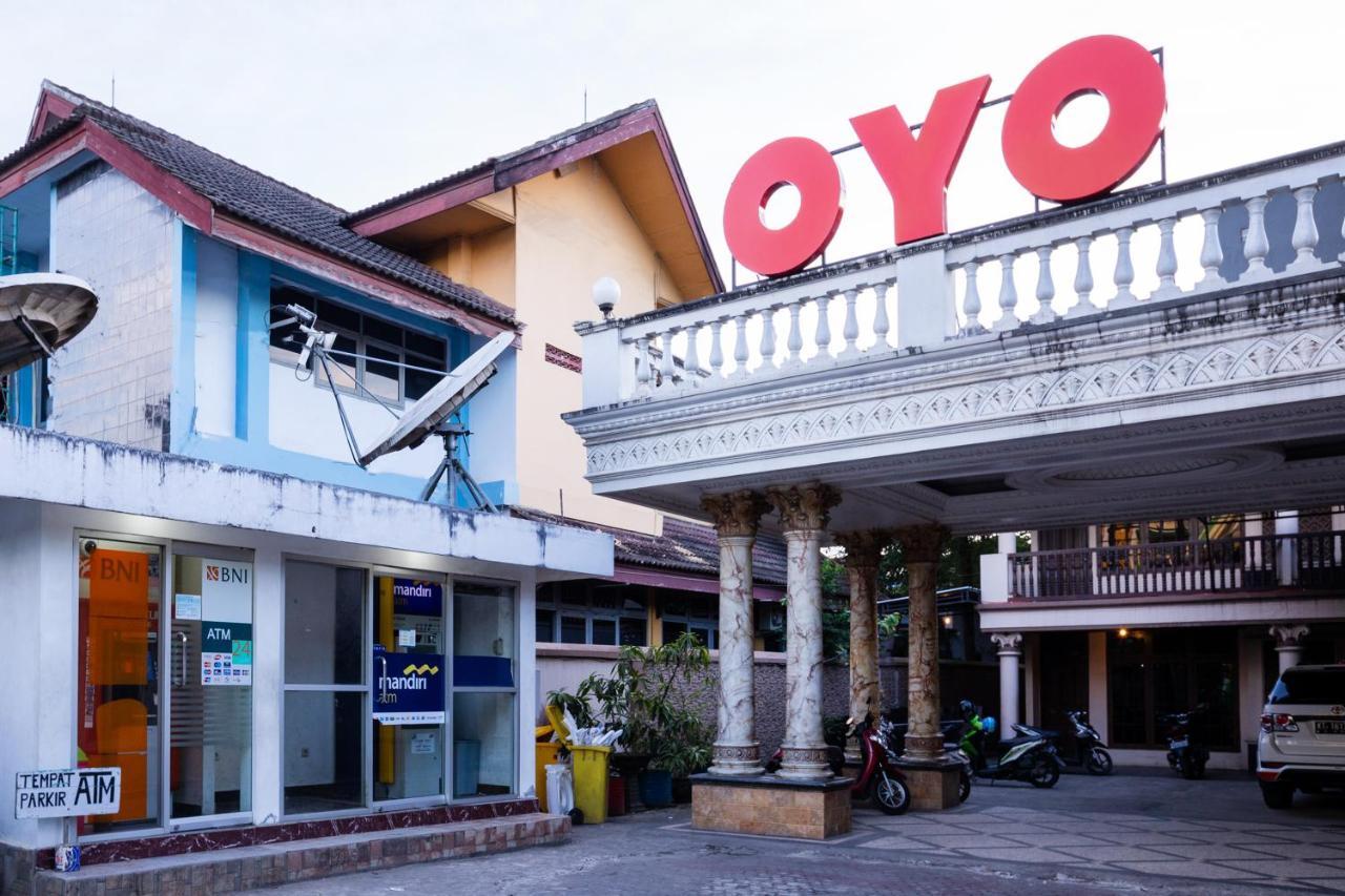 Oyo 3107 Hotel Temindung Samarinda Exteriör bild